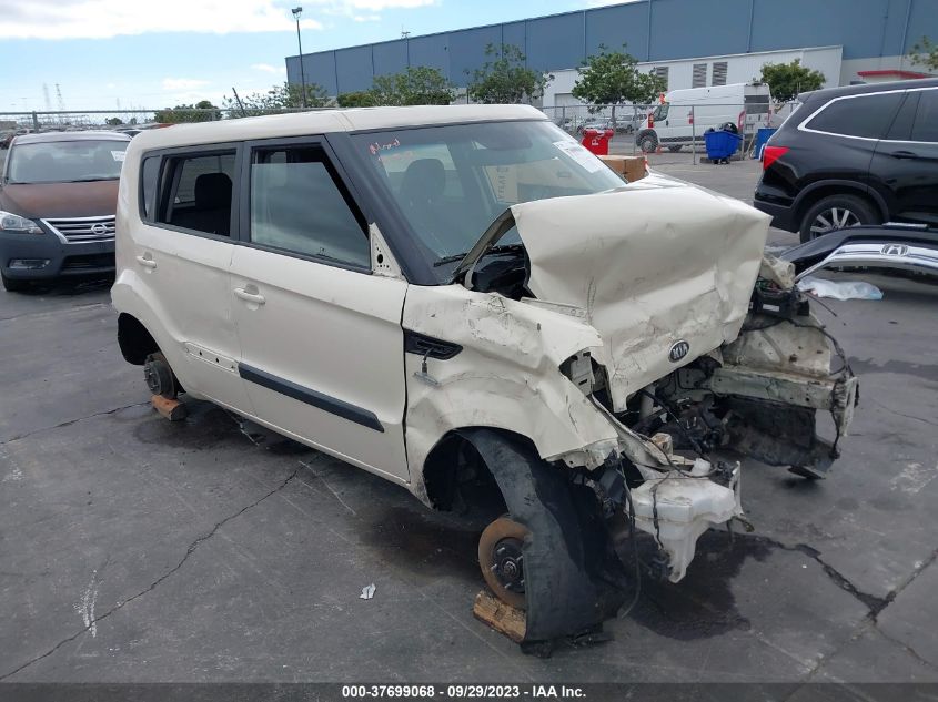 2013 KIA SOUL BASE - KNDJT2A57D7541335
