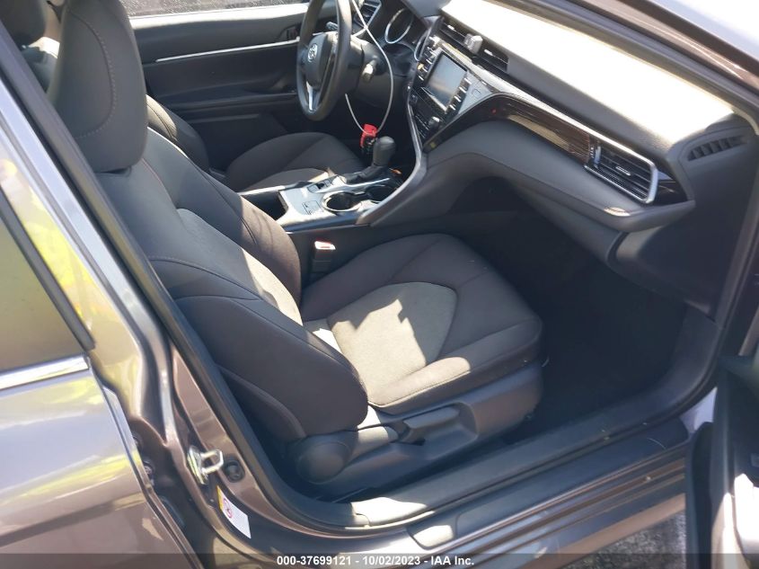 2019 TOYOTA CAMRY LE - 4T1B31HK1KU006554