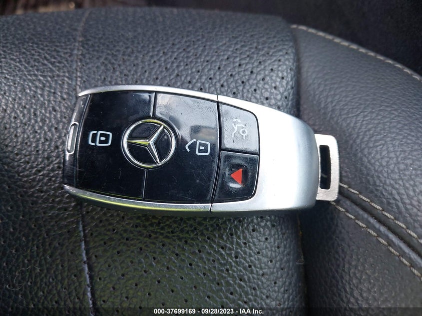 VIN WDDZF4JB7JA426248 2018 MERCEDES-BENZ E-CLASS E 300
