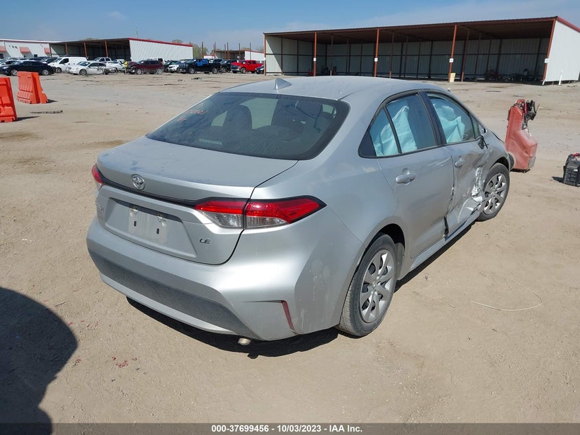 VIN: 5YFEPMAE5NP303548 2022 TOYOTA COROLLA LE