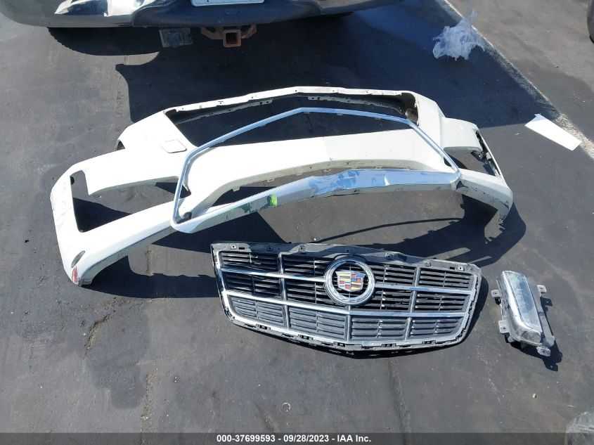 2014 CADILLAC CTS SEDAN LUXURY RWD - 1G6AR5S3XE0178331