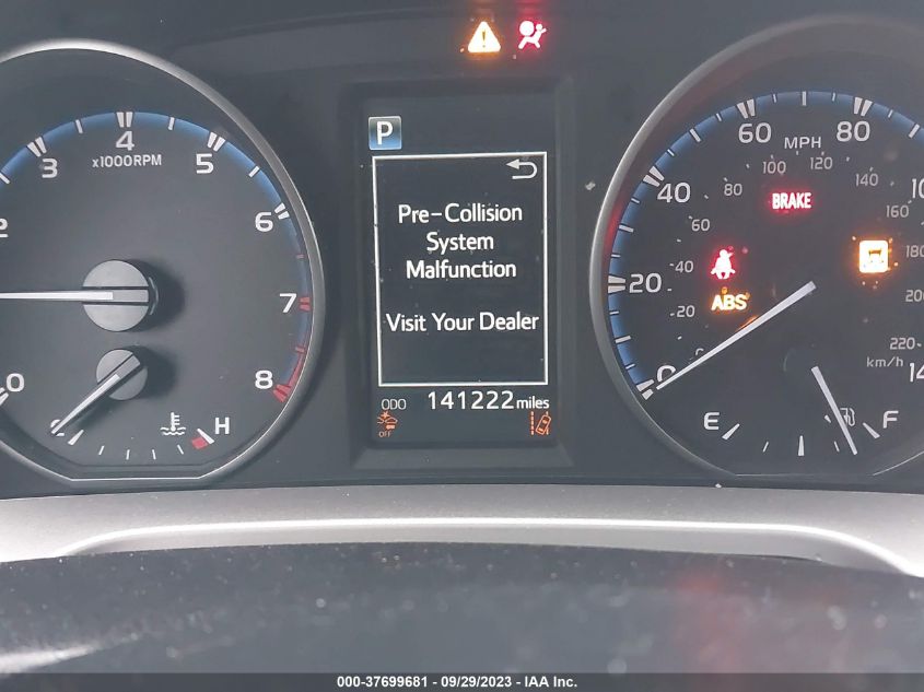 2017 TOYOTA RAV4 LE - JTMBFREV2HJ137169