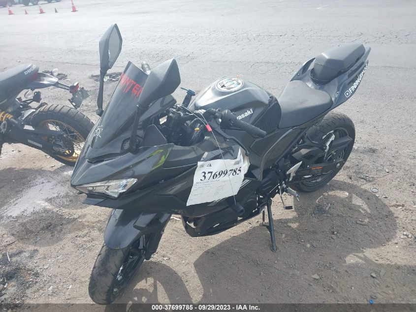 2022 KAWASAKI EX400 - JKAEXKG18NDAF8426