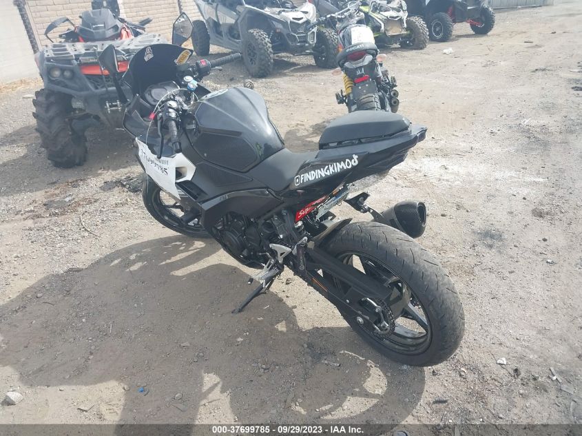 2022 KAWASAKI EX400 - JKAEXKG18NDAF8426