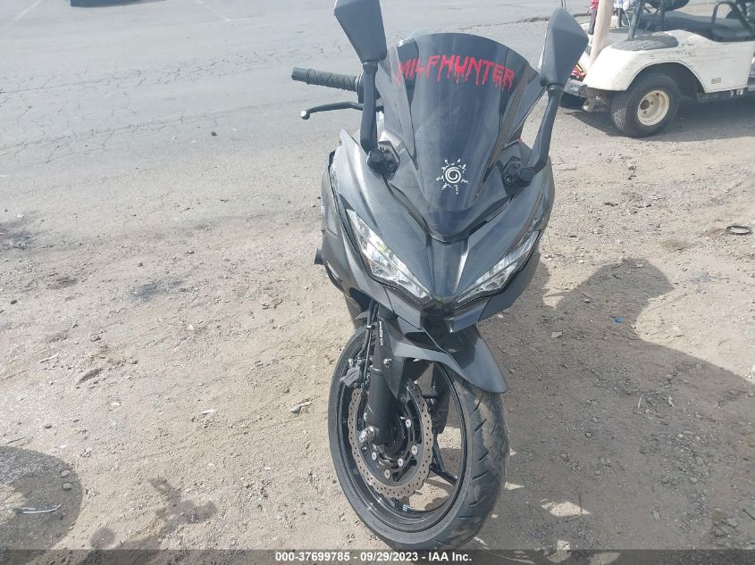 2022 KAWASAKI EX400 - JKAEXKG18NDAF8426