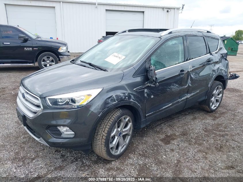 2018 FORD ESCAPE TITANIUM - 1FMCU9J96JUB80545