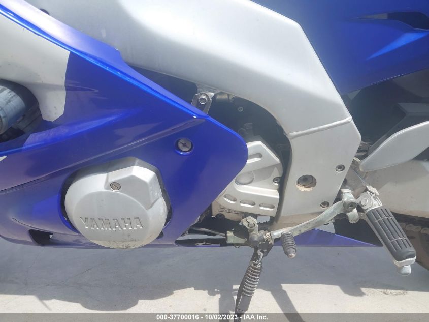2002 YAMAHA YZF600 R JYA5AHE002A030831