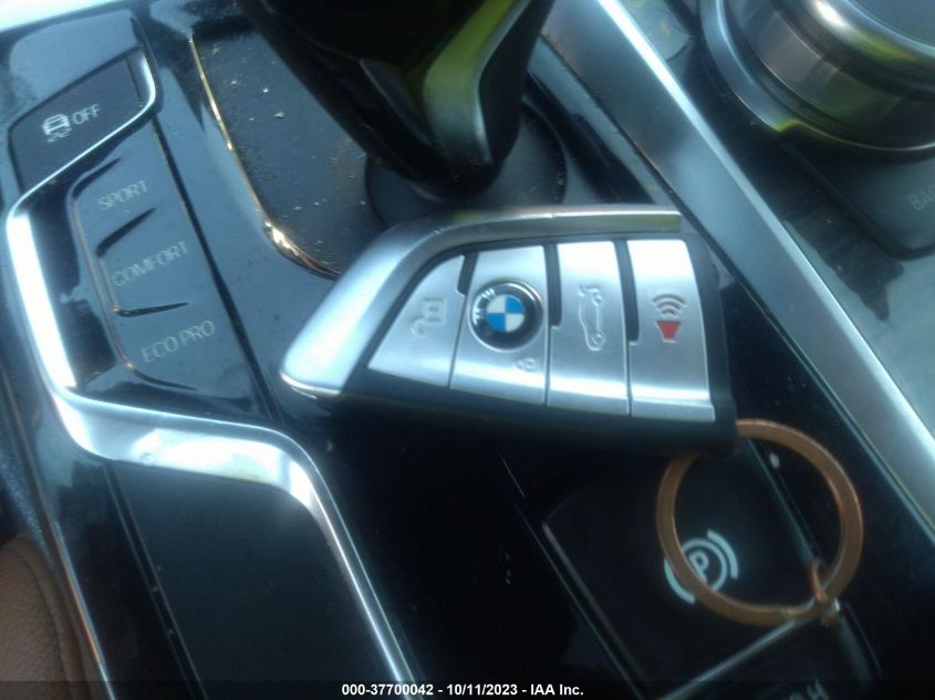 2018 BMW 5 SERIES 530I XDRIVE - WBAJA7C5XJG909077