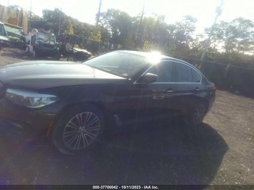2018 BMW 5 SERIES 530I XDRIVE - WBAJA7C5XJG909077