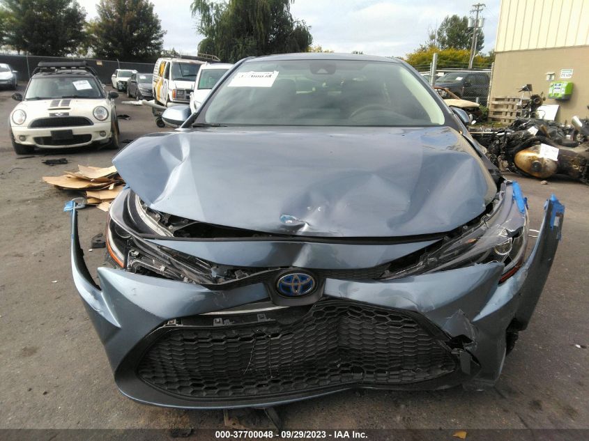 2022 TOYOTA COROLLA HYBRID LE - JTDEAMDE2NJ060136