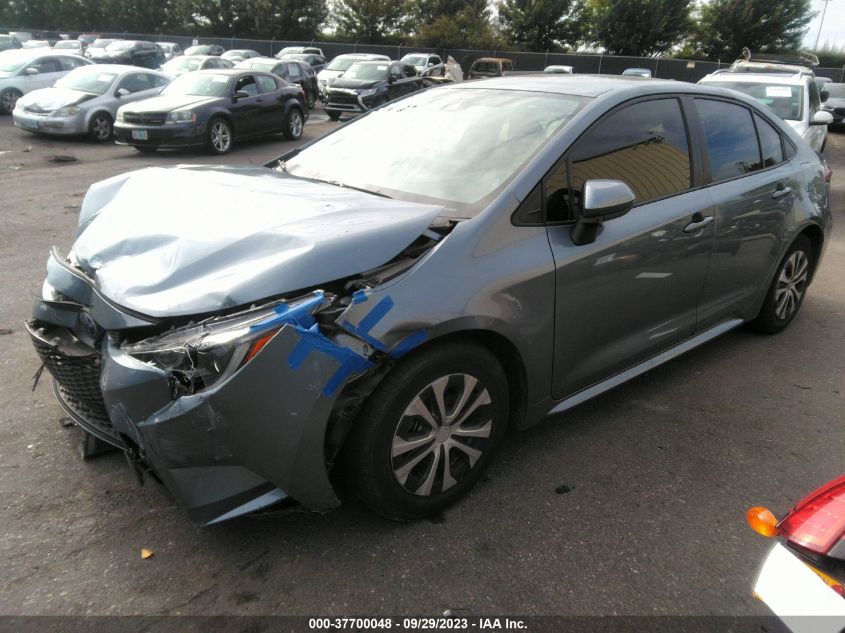 2022 TOYOTA COROLLA HYBRID LE - JTDEAMDE2NJ060136