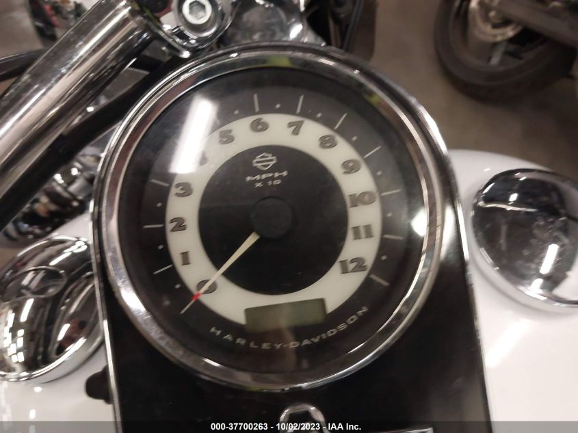 2009 HARLEY-DAVIDSON FLSTN 1HD1JD5119Y054768