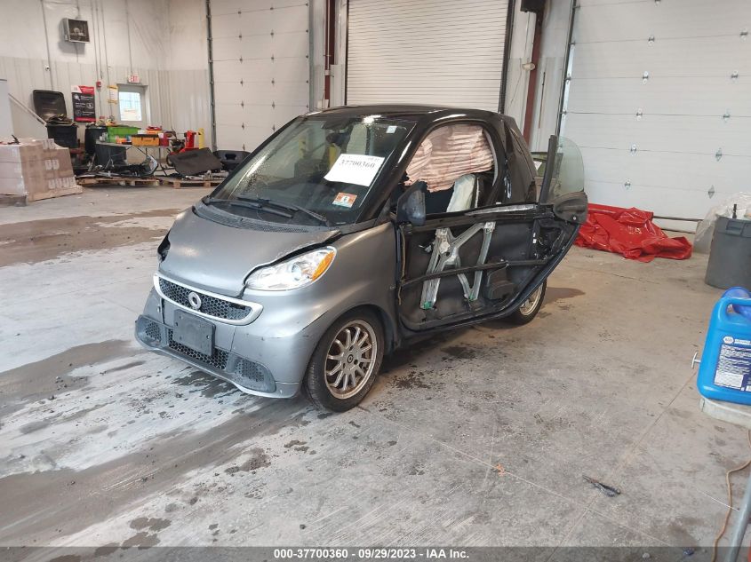 2013 SMART FORTWO PASSION WMEEJ3BA1DK691786