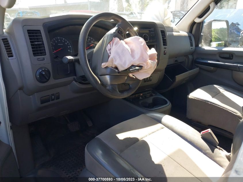 2014 NISSAN NV S 1N6BF0KL8EN102121