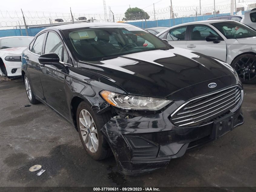 3FA6P0HD0KR215934 2019 FORD FUSION, photo no. 1