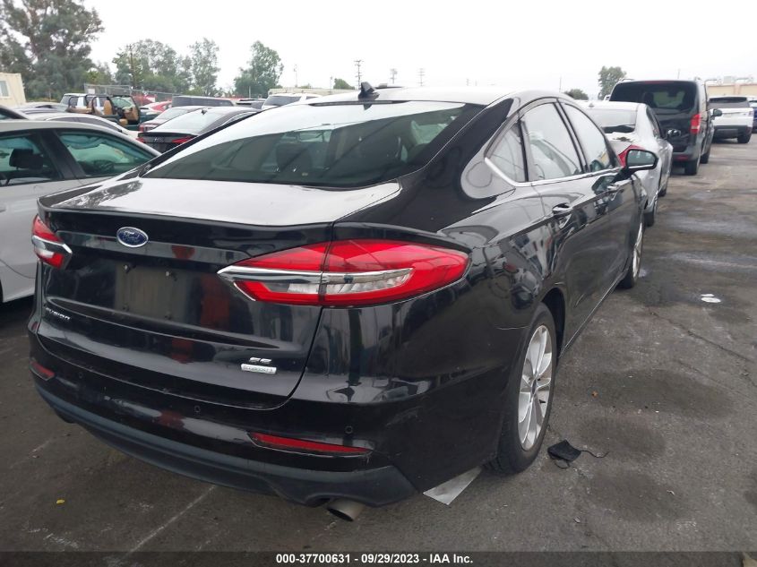 3FA6P0HD0KR215934 2019 FORD FUSION, photo no. 4