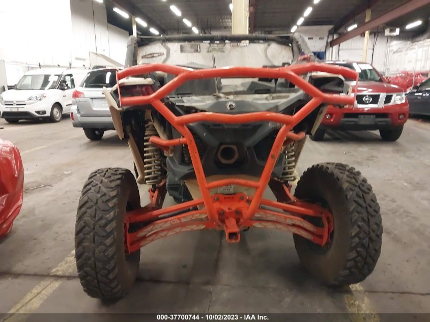 2021 CAN-AM MAVERICK X3 X DS TURBO RR - 3JBVDAV49MK000821