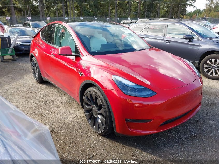 7SAYGDEF1NF416735 Tesla Model Y PERFORMANCE