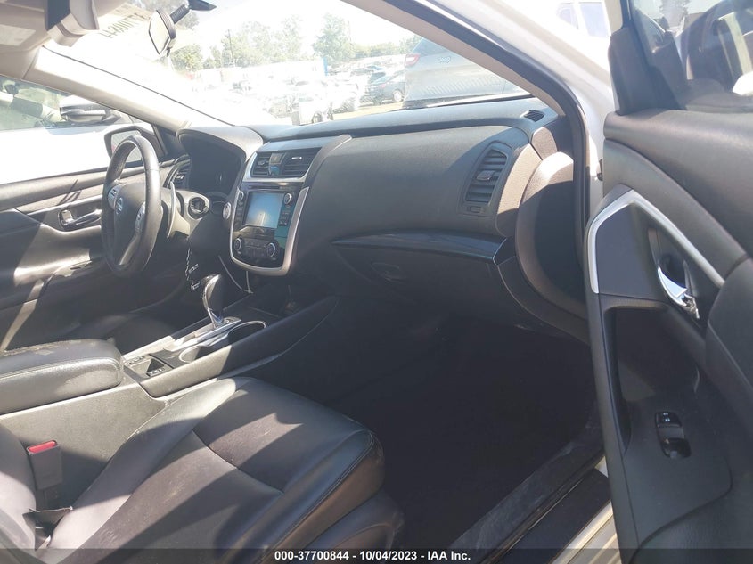VIN 1N4AL3AP3JC474667 2018 NISSAN ALTIMA 2.5 SR