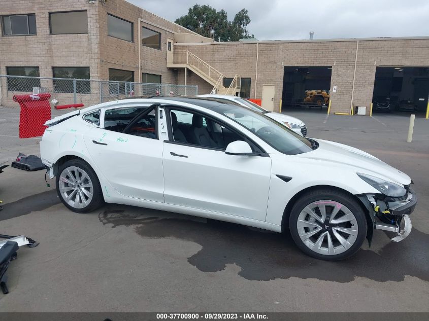 5YJ3E1EB2NF199818 Tesla Model 3 LONG RANGE 14