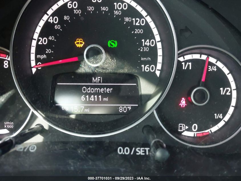 2015 VOLKSWAGEN BEETLE CONVERTIBLE 1.8T 3VW517AT7FM819112