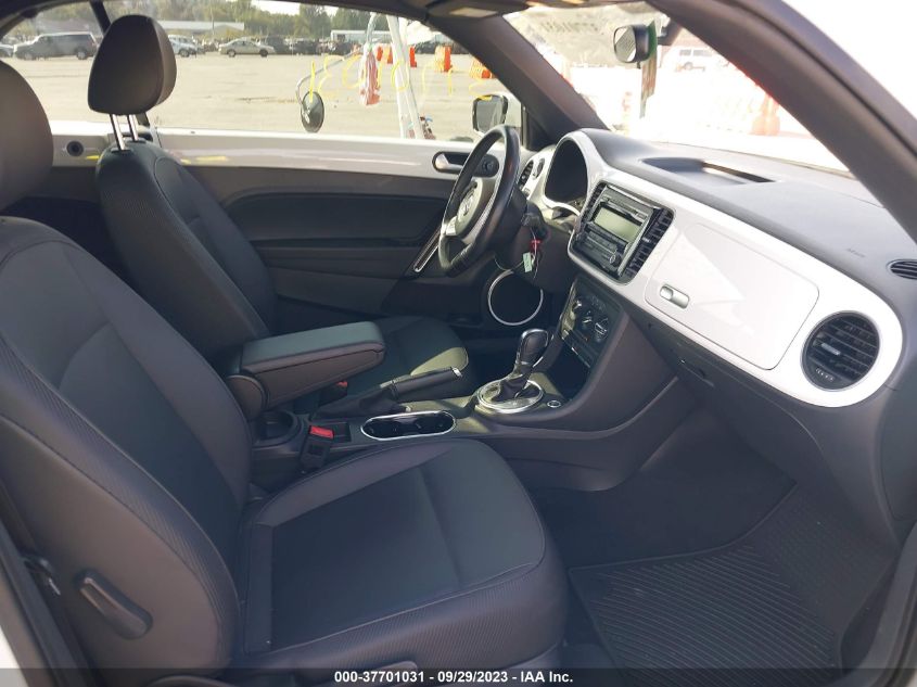 2015 VOLKSWAGEN BEETLE CONVERTIBLE 1.8T 3VW517AT7FM819112