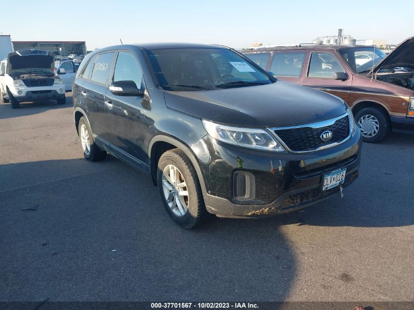 2014 KIA SORENTO LX - 5XYKT3A64EG426120