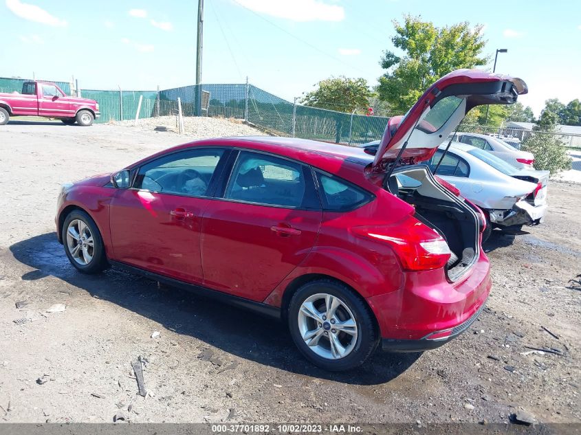 2014 FORD FOCUS SE - 1FADP3K21EL388039