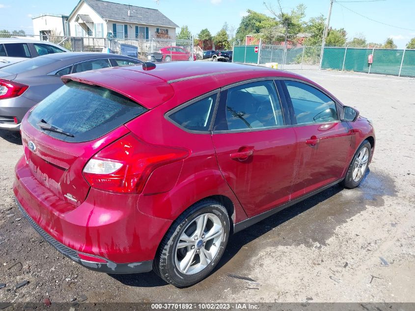 2014 FORD FOCUS SE - 1FADP3K21EL388039