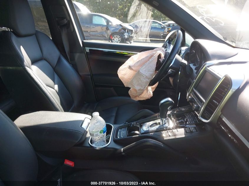 2015 PORSCHE CAYENNE S - WP1AB2A28FLA56400