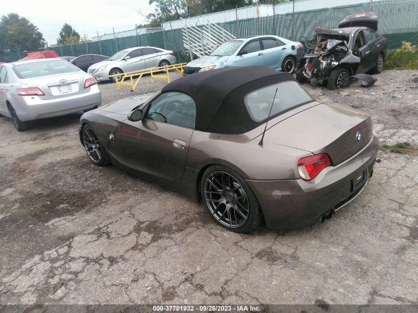 5UMBT93566LY52089 2006 BMW Z4 Mphoto 3