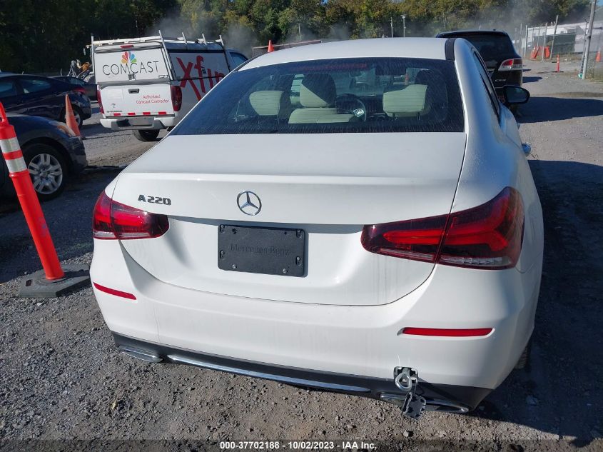 2019 MERCEDES-BENZ A 220 - WDD3G4EB8KW025762