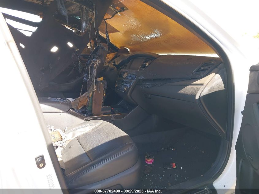 2015 KIA CADENZA PREMIUM - KNALN4D74F5197728