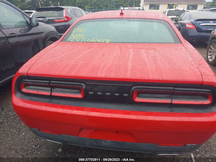 2015 DODGE CHALLENGER SXT - 2C3CDZAG5FH723854