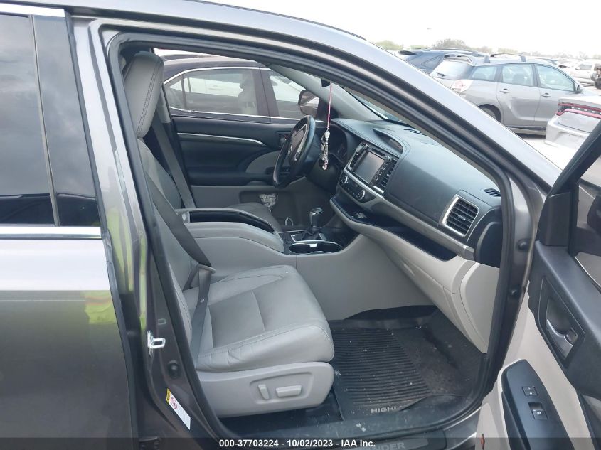 2017 TOYOTA HIGHLANDER LIMITED/LTD PLATINUM - 5TDYZRFH0HS200962