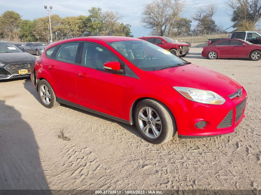 2014 FORD FOCUS SE - 1FADP3K28EL462752