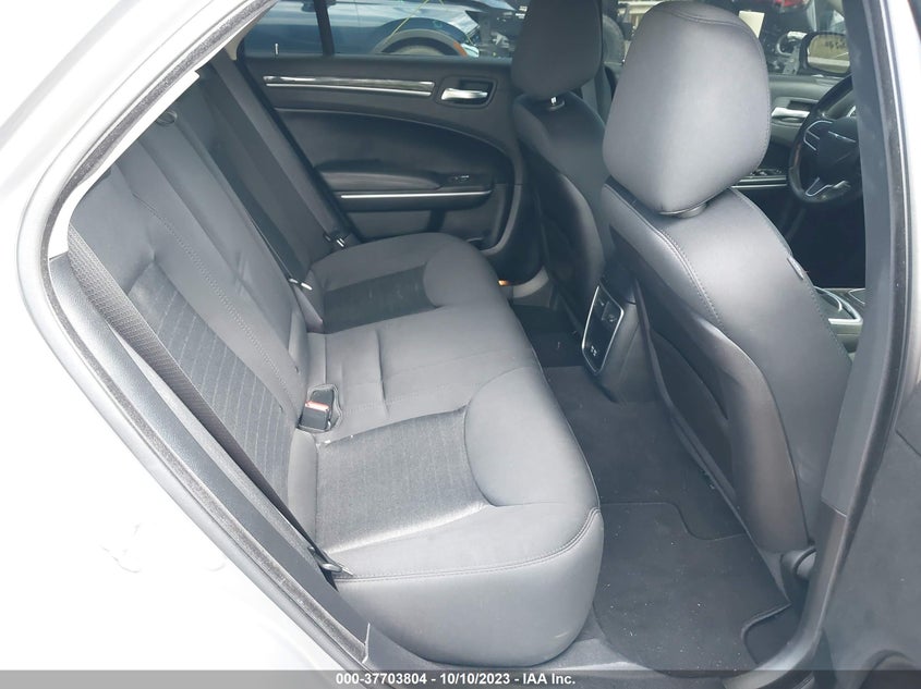 VIN 2C3CCAAG4KH610363 2019 CHRYSLER 300 TOURING
