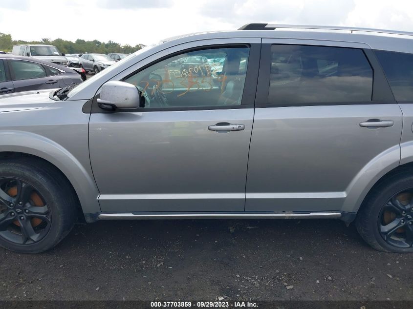 2020 DODGE JOURNEY CROSSROAD - 3C4PDCGB8LT193372