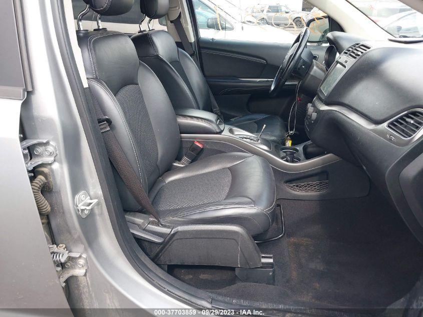 2020 DODGE JOURNEY CROSSROAD - 3C4PDCGB8LT193372