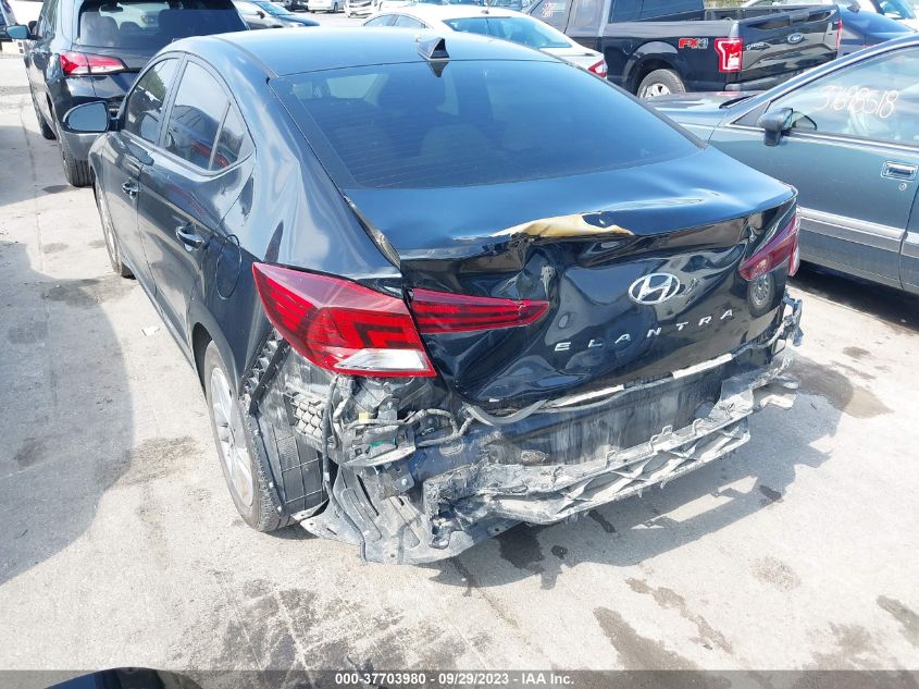VIN KMHD84LF5KU781817 2019 HYUNDAI ELANTRA SEL