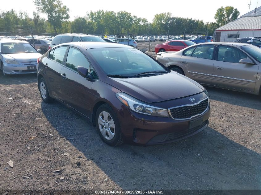 VIN 3KPFL4A75HE105236 2017 KIA FORTE no.1