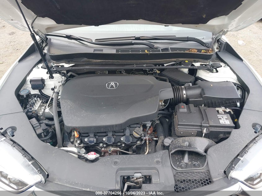 VIN 19UUB3F37JA002744 2018 ACURA TLX