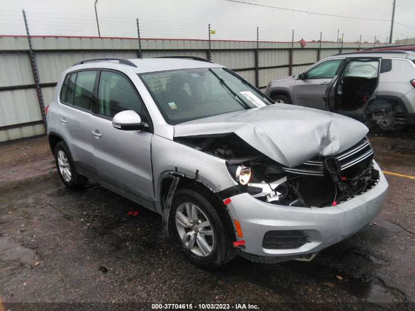 2017 VOLKSWAGEN TIGUAN S/LIMITED - WVGAV7AX1HK024023