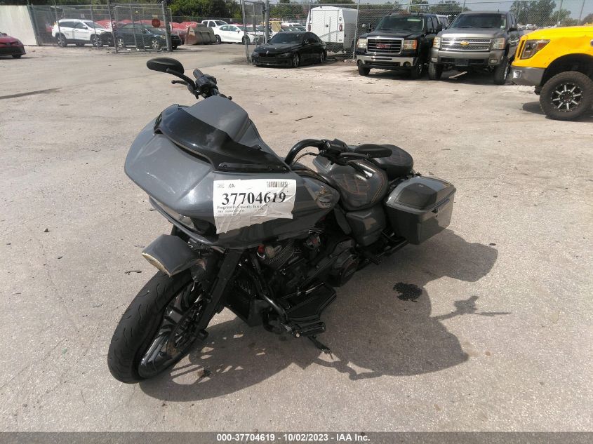 2018 HARLEY-DAVIDSON FLTRXSE CVO ROAD GLIDE 1HD1TCL16JB952538