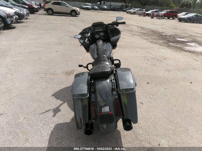 2018 HARLEY-DAVIDSON FLTRXSE CVO ROAD GLIDE 1HD1TCL16JB952538