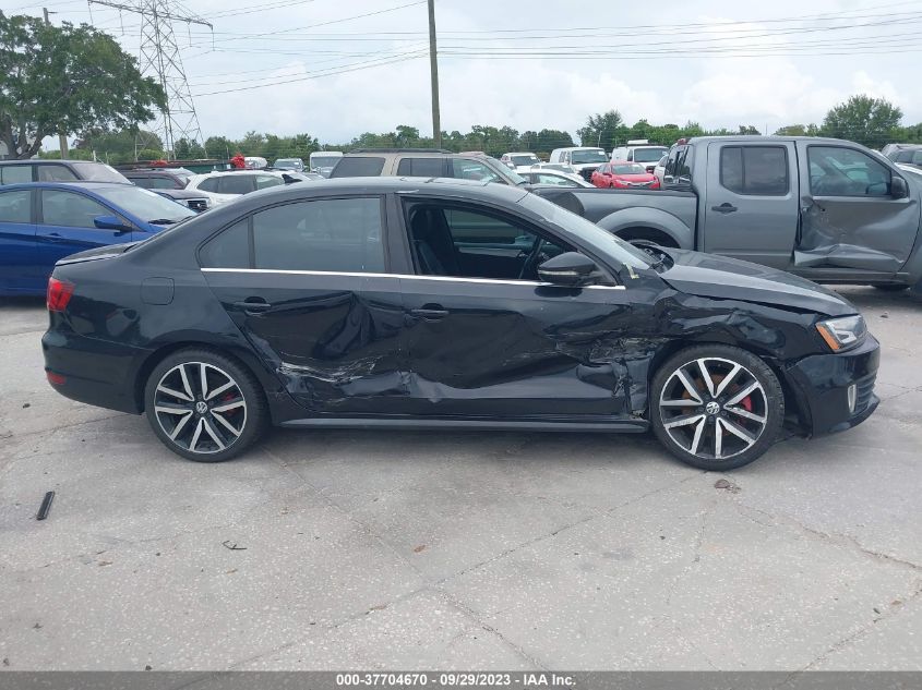 2013 VOLKSWAGEN GLI AUTOBAHN W/NAV 3VW4T7AJ3DM286581