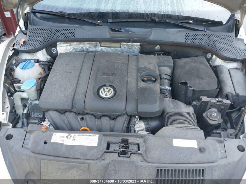 2013 VOLKSWAGEN BEETLE COUPE 2.5L 3VWJP7AT8DM619561