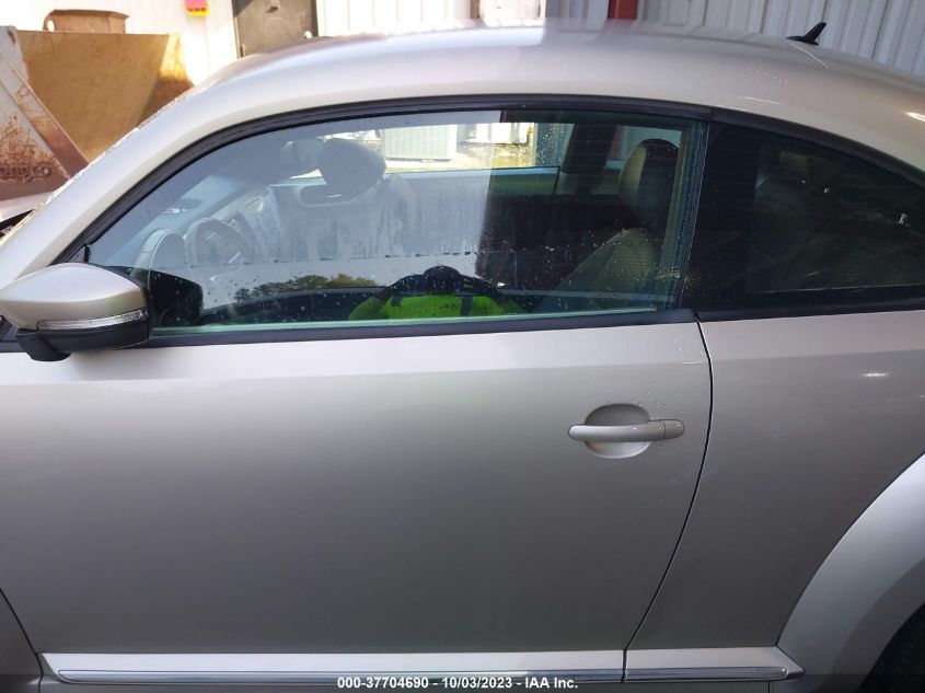 2013 VOLKSWAGEN BEETLE COUPE 2.5L 3VWJP7AT8DM619561