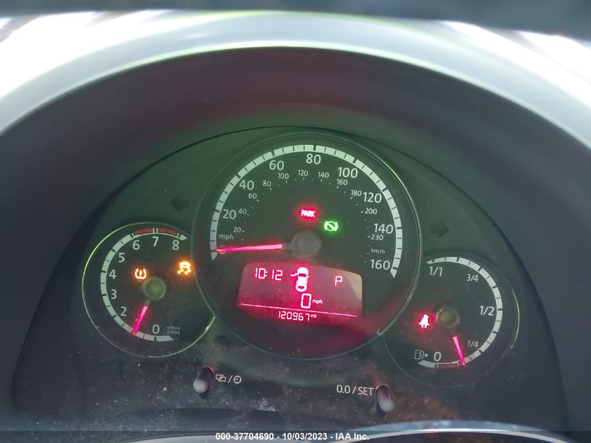 2013 VOLKSWAGEN BEETLE COUPE 2.5L 3VWJP7AT8DM619561