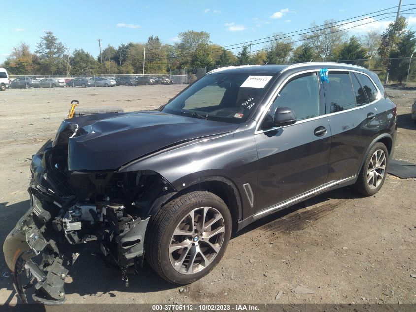 5UXCR6C03M9F40513 BMW X5 XDRIVE40I 2